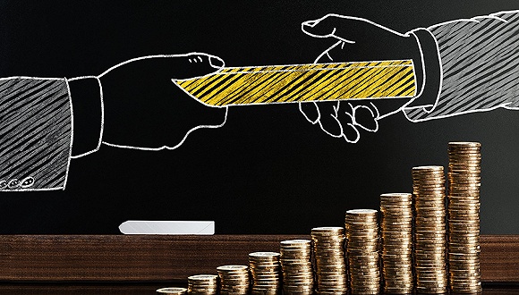 圖片來源：海洛創(chuàng)意　　中國兩大電網(wǎng)之一的中國南方電網(wǎng)公司（下稱南方電網(wǎng)）迎來新一把手?！　?月21日，南方電網(wǎng)官網(wǎng)發(fā)布消息稱，當(dāng)天上午，公司召開了中層以上管理人員大會，宣布國家電力投資集團(tuán)公司（下稱國電投）原總經(jīng)理孟振平出任南方電網(wǎng)黨組書記、董事長，原董事長李慶奎退休