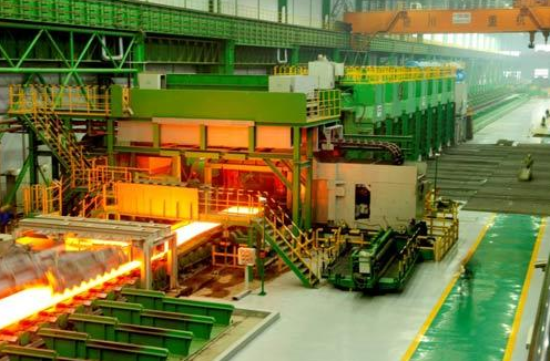 
	
                    
 【電纜網(wǎng)訊】8月23日，八一鋼鐵披露半年報(bào)。報(bào)告期內(nèi)，公司累計(jì)實(shí)現(xiàn)營(yíng)業(yè)收入82.14億元，同比增加15.95%；實(shí)現(xiàn)凈利潤(rùn)2.16億元，同比減少46.3%