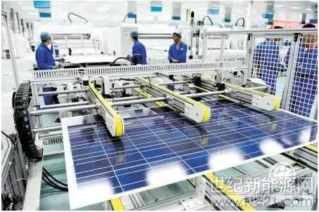  “531新政”已兩月有余，驟然變冷的光伏市場(chǎng)下，中國(guó)的光伏企業(yè)何去何從？



(資料圖片來(lái)源互聯(lián)網(wǎng))
　　光伏產(chǎn)業(yè)急剎車

7月25、26日的“光伏行業(yè)2018上半年發(fā)展回顧與形勢(shì)展望”研討會(huì)座無(wú)虛席，中國(guó)光伏企業(yè)如何迎接入冬，無(wú)疑是現(xiàn)場(chǎng)最熱的話題。

兩個(gè)月前，“531新政”從天而降