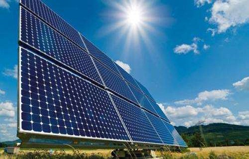 
	
                    
	【電纜網(wǎng)訊】日前，中國電力科學研究院有限公司公布了一則《關于苗圈昊源等七家光伏電站偽造報告的通報》，對在2018年6月－7月山東省630并網(wǎng)工作期間，陸莊綠曉光伏電站、茂盛源東光伏電站、東大中陽光伏電站等七家光伏電站偽造《電力監(jiān)控系統(tǒng)安全防護評估報告》一事進行了通報。

	

	眾所周知，根據(jù)國家發(fā)改委“531”政策的解釋文件：獲得2017年指標、且在6月30日之前完成并網(wǎng)的地面光伏電站項目，其電價、補貼仍舊按照2017年執(zhí)行，即光