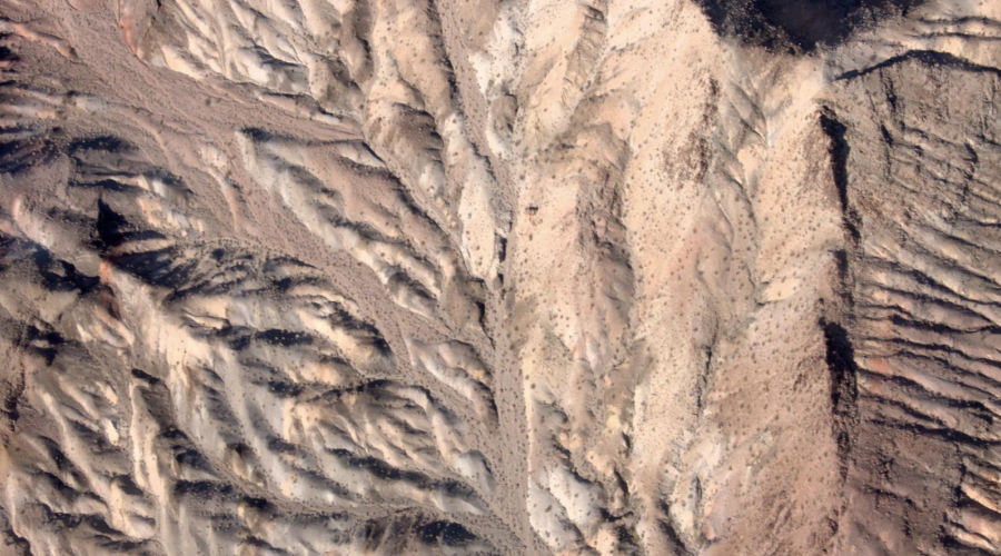 　　【中國(guó)儀表網(wǎng) 儀表深度】土壤作為人類賴以生存的重要自然資源，在人們的生產(chǎn)生活中發(fā)揮著巨大的作用。在我國(guó)，用世界上不到10%的耕地產(chǎn)出25%的糧食，養(yǎng)活了世界上20%的人口，可以說，土地是糧食安全和環(huán)保產(chǎn)業(yè)發(fā)展的重要保證