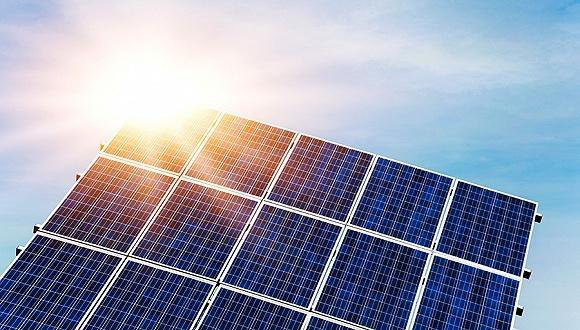 
	中國儲能網(wǎng)訊：距離成為清潔能源的理想“伴侶”，儲能行業(yè)仍有一段距離。


	


	“如果沒有儲能解決方案的配套，光伏未來20年內(nèi)替代常規(guī)能源的可能性幾乎為零