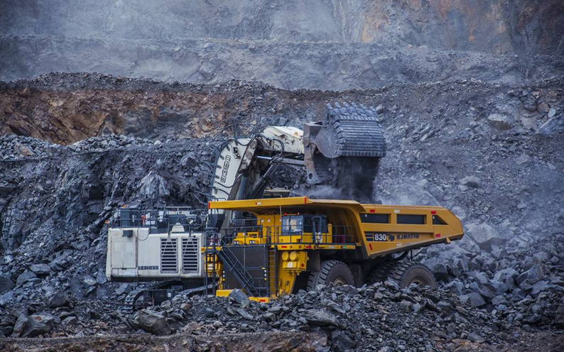 
	
                    
	【電纜網(wǎng)訊】日前，俄羅斯最大的煤炭生產(chǎn)商西伯利亞煤炭公司（SUEK）表示，正在接管西伯利亞發(fā)電公司（SGK），此舉將使其能夠提高運(yùn)營和財(cái)務(wù)效率。

	

	俄羅斯最大煤炭生產(chǎn)商將接管西伯利亞發(fā)電公司

	SUEK和SGK均由俄羅斯商人Andrey Melnichenko控制