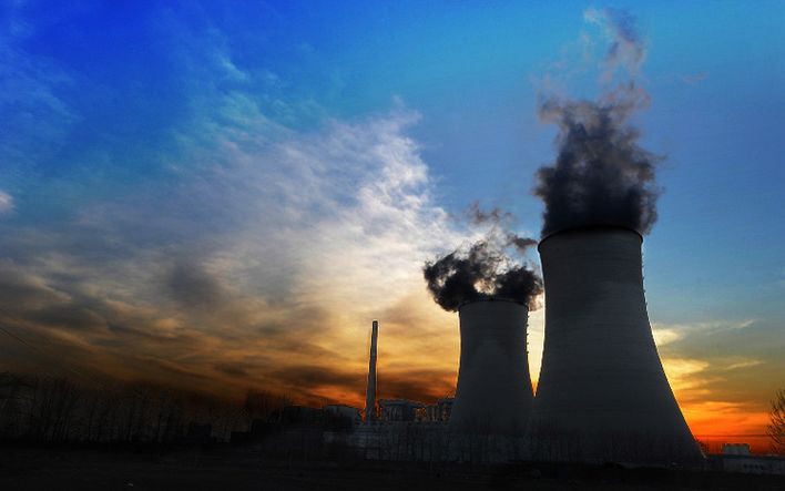 
	
                    
	【電纜網(wǎng)訊】山西省近日再現(xiàn)環(huán)保電價違規(guī)事件。據(jù)山西省價格監(jiān)督檢查與反壟斷局通報，大唐太原第二熱電廠、山西西山熱電有限責(zé)任公司、山西興能發(fā)電有限責(zé)任公司3家火電企業(yè)，在二氧化硫等排放超過限值的情況下，仍多結(jié)算環(huán)保電價