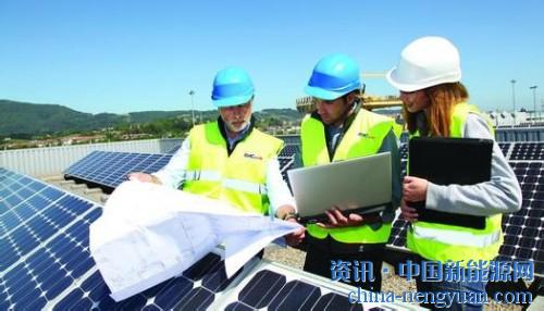                                                                                                                                                                     
	　　印度政府上周宣布：已指示該國海關(guān)當(dāng)局開始征收先前對(duì)進(jìn)口太陽能電池和模塊設(shè)定的保障性關(guān)稅。

	　　就在印度財(cái)政部采取這一舉措的幾天前，印度最高法院宣布暫停征收25%關(guān)稅的命令