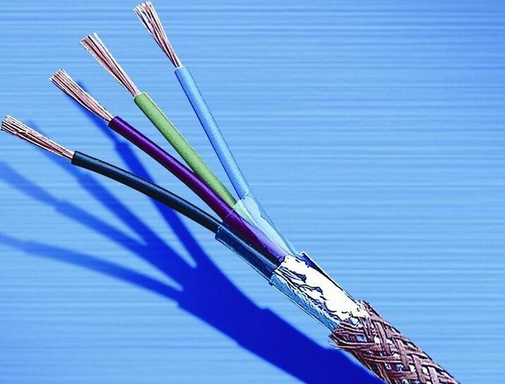 　　【中國儀表網(wǎng) 儀表下游】 9月19日，新疆維吾爾自治區(qū)質(zhì)量技術(shù)監(jiān)督局公布了2018年電線電纜等14類產(chǎn)品質(zhì)量監(jiān)督抽查情況。其中，抽查了8個(gè)地州市36家生產(chǎn)企業(yè)生產(chǎn)的80批次電線電纜產(chǎn)品，不合格產(chǎn)品檢出率為8.7%