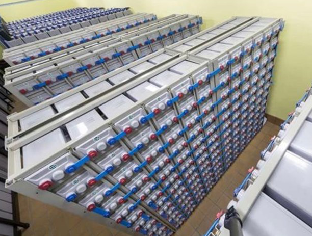 
	中國儲能網訊：日前據悉，在倫敦上市的英國投資商戈爾街資本(Gore Street Capital)公司收購了Origami Energy公司兩個總計19MW儲能項目。


	


	這兩個儲能設施分別是位于埃塞克斯郡布倫特伍德10MW儲能項目以及位于倫敦蒂爾伯里港9MW儲能項目