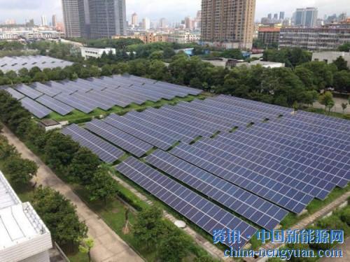                                                                                                                                                                     
	　　光伏在我們的日常生活中已經(jīng)不再陌生，小到玩具、中有太陽(yáng)能路燈、照明、太陽(yáng)能手機(jī)充電器等而現(xiàn)在較火的是光伏賺錢(qián)。各地都有光伏發(fā)電、光伏養(yǎng)老在我們身邊出現(xiàn)