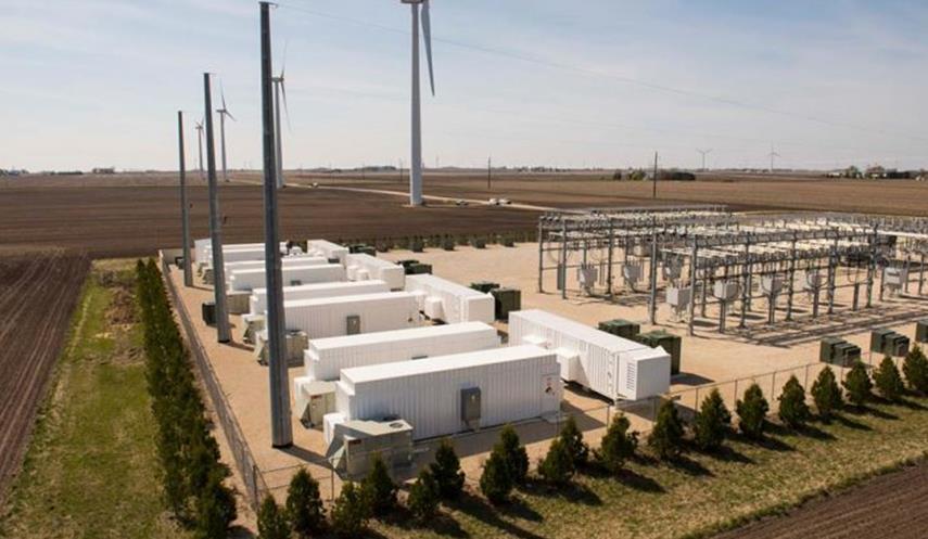 
	中國儲能網(wǎng)訊：據(jù)外媒報道，調(diào)研機構(gòu)日前在西班牙巴塞羅那舉行的全球電力和能源展覽會表示可再生能源和儲能對天然氣發(fā)電廠已經(jīng)構(gòu)成取代的威脅。


	 



	Wood Mackenzie Power＆Renewables高級儲能分析師Rory McCarthy向與會者介紹了在太陽能發(fā)電和風力發(fā)電成本下降后，使用可再生能源代替天然氣發(fā)電的商業(yè)案例變得更加引人注目