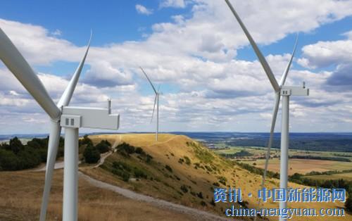                                                                                                                                                                     
	通用電氣推出“柏樹”陸上風(fēng)電平臺(tái)。

	　　通用電氣可再生能源公司(GE Renewable Energy)周一推出了一種新的5.3MW陸上風(fēng)力渦輪機(jī)模型