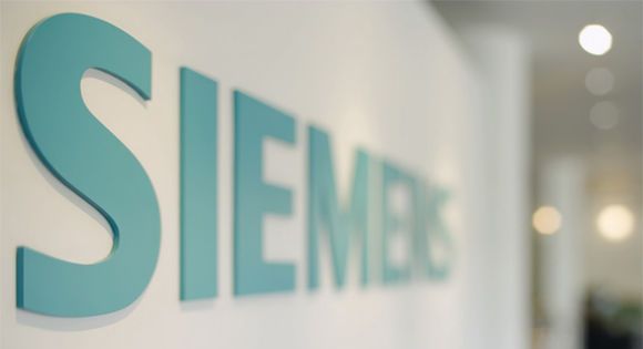 
	
                    
	【電纜網(wǎng)訊】據(jù)媒體報(bào)道，為了提高發(fā)電與天然氣部門以及過程工業(yè)與驅(qū)動部門的競爭力，西門子（Siemens）周一表示，將在德國裁撤約2900名員工，奧芬巴赫（Offenbach）的工廠將被關(guān)閉。

	

	“火力發(fā)電市場明顯萎縮