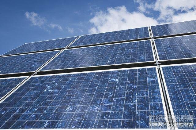  9月即將結(jié)束，國內(nèi)光伏產(chǎn)業(yè)的發(fā)展逐漸進入到調(diào)整創(chuàng)新的階段，光伏企業(yè)也已開始面對現(xiàn)實，積極應(yīng)對。前不久出臺的浙江光伏補貼利好政策再次讓光伏人振奮士氣，同時也堅定了在光伏道路上的前進步伐