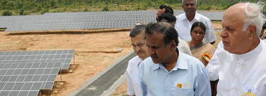                                         
	　　上周二，印度總理納倫德拉·莫迪與聯(lián)合國秘書長安東尼奧·古特雷斯(Antonio Guterres)共同召開了國際太陽能聯(lián)盟首次大會。

	　　他在會上預(yù)測，印度領(lǐng)導(dǎo)的太陽能聯(lián)盟最終將取代石油輸出國組織(OPEC，簡稱歐佩克)