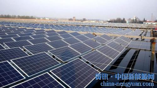                                                                                                                                                                     
	　　趨勢一：產(chǎn)業(yè)化逐步成熟，進入質(zhì)量優(yōu)化階段

	　　1.1太陽能發(fā)電已初具規(guī)模，裝機量位于世界首位

	　　2015與2016都是光伏維持飛速發(fā)展趨勢的兩年。從現(xiàn)有的數(shù)據(jù)來看，