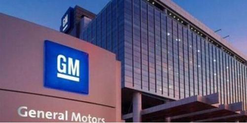 
	
                    
	【電纜網(wǎng)訊】“貿(mào)易保護(hù)主義”正在給美企造成巨大損失，而中國調(diào)降進(jìn)口汽車關(guān)稅，正給其他外國汽車制造商帶來紅利。美國通用汽車7至9月在華銷量同比下降14.9%，而相較之下，日本豐田與德國奔馳在華汽車銷量分別同比增長18%和6.9%