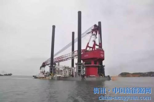                                                                                                                                                                     
	　　10月10日，《建設(shè)現(xiàn)代產(chǎn)業(yè)體系培育千億產(chǎn)業(yè)集群推進(jìn)計(jì)劃(2018-2020年)》發(fā)布，明確提出將優(yōu)化電源結(jié)構(gòu)和電源布局，電力裝機(jī)穩(wěn)步增長(zhǎng)，清潔能源比重持續(xù)提升，重點(diǎn)推進(jìn)莆田