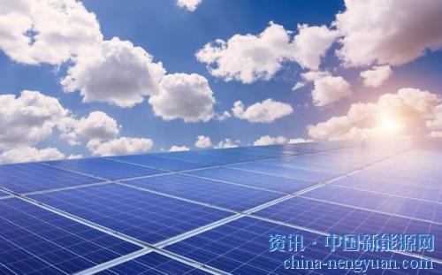                                                                                                                                                                     
	　　中國正在引領(lǐng)世界風(fēng)能和太陽能光伏發(fā)電的增長：到2034年，太陽能光伏發(fā)電將超過煤炭作為主要的發(fā)電供給，到2050年將覆蓋該地區(qū)52%的電力需求。

	　　到2050年，風(fēng)力發(fā)