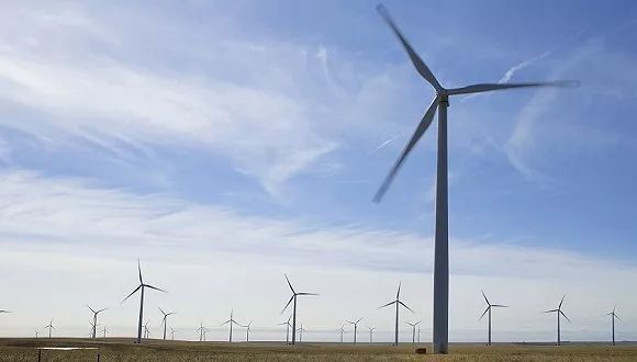                        “不管你愿不愿意，風(fēng)電的平價時代已經(jīng)到來。” 10月17日-20日，在北京舉辦的2018國際風(fēng)能大會上，所有論壇的議題都繞不開“平價上網(wǎng)”這個大語境