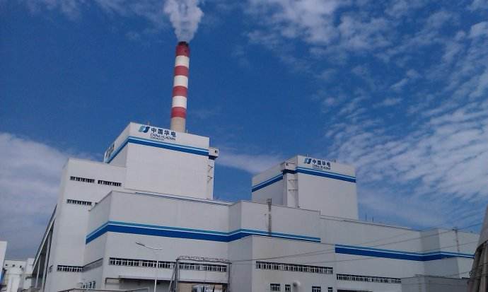 
	
                    
	【電纜網(wǎng)訊】10月17日臨時(shí)股東大會(huì)開(kāi)完后，*ST凱迪連續(xù)大跌，股價(jià)游走在面值“1元”上下。曾18.6億與*ST凱迪定增的中國(guó)華電集團(tuán)資本控股有限公司（以下簡(jiǎn)稱華電控股），目前其持股市值只剩4億元，市值縮水達(dá)78%，深套其中