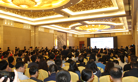 “山西認真貫徹落實大氣十條，從控煤、治污、管車、降塵四方面，大力推進‘煤改氣’‘煤改電’措施，圓滿完成‘大氣十條’目標任務(wù)，環(huán)境空氣質(zhì)量改善效果明顯。